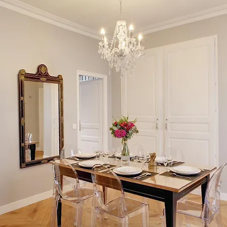 Blanc Manteau Apartment *