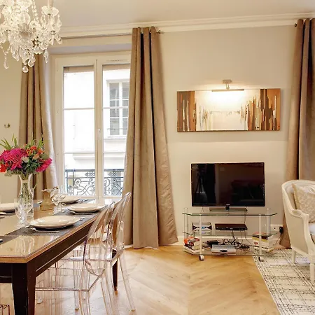 Blanc Manteau Apartment *