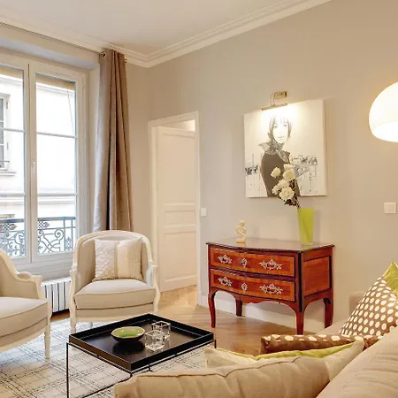 Apartment Blanc Manteau